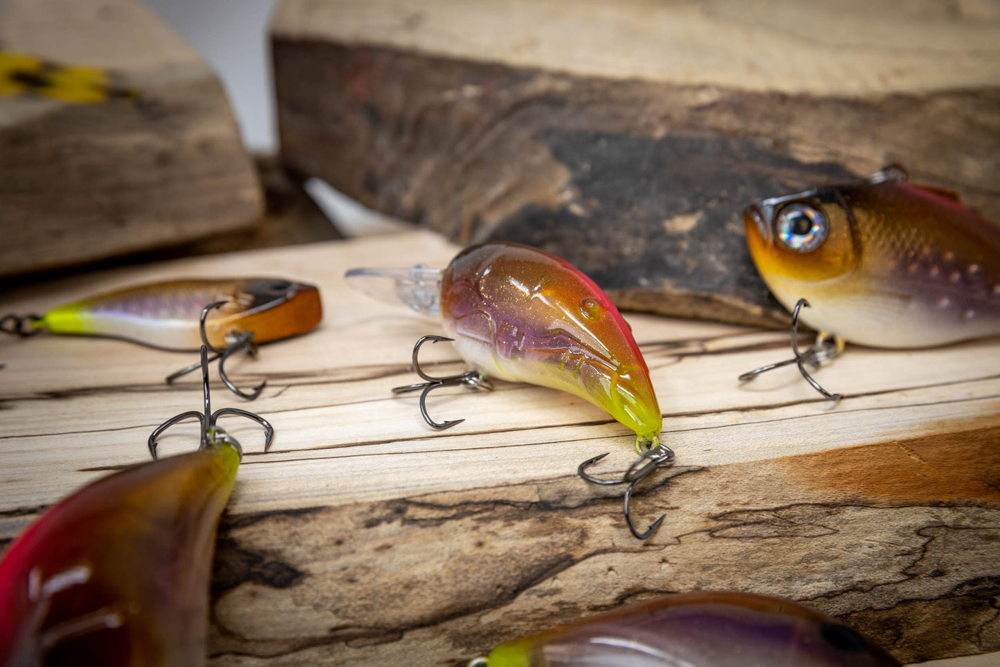 CRAW CRANKBAIT (SECRET SAUCE-PINK FLASH)