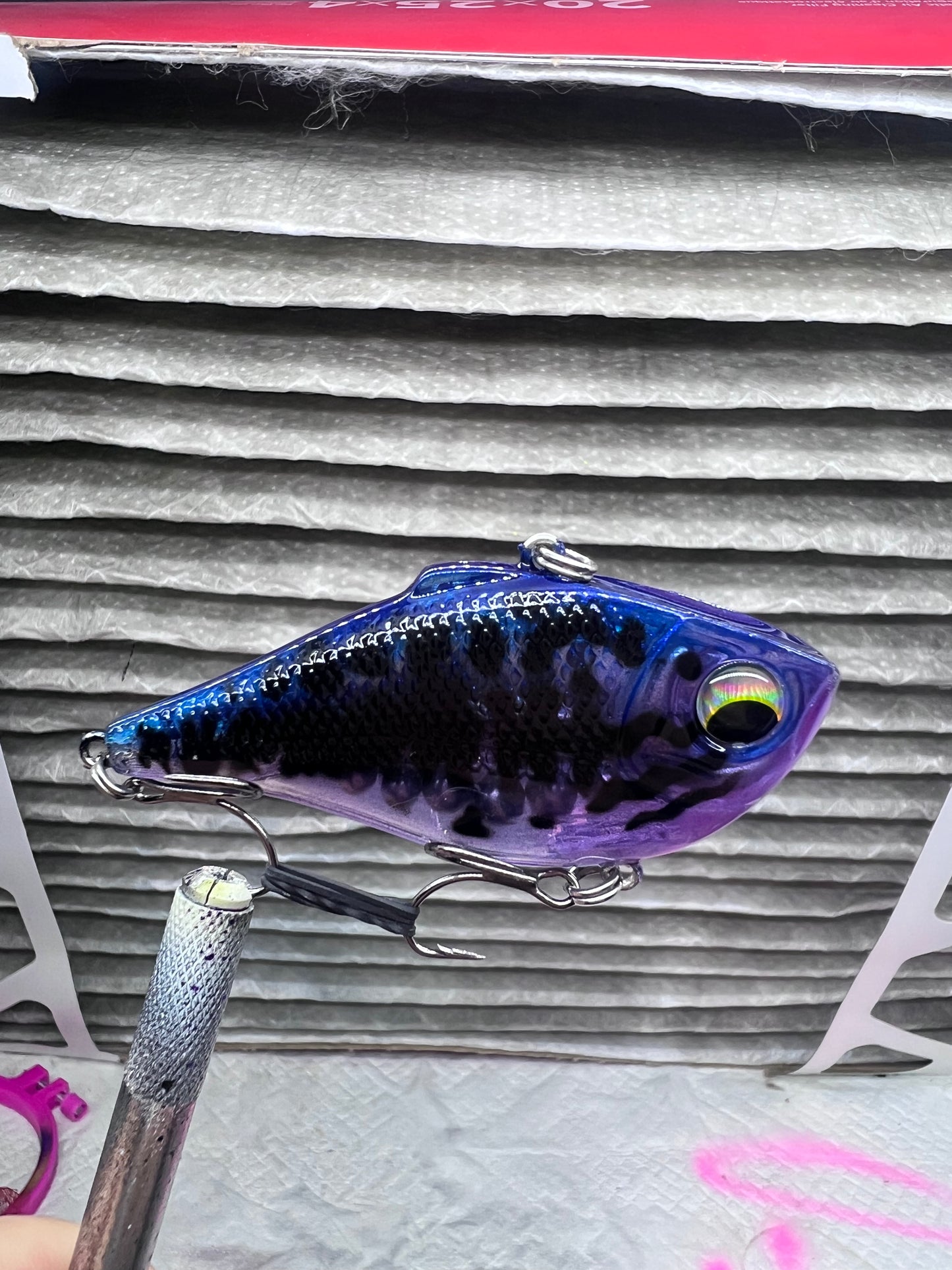2.75 LIPLESS CRANKBAIT ( GLASSBERRY V2 )