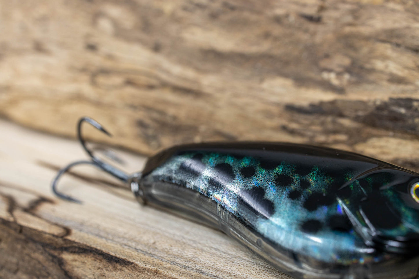 CIRCUIT BOARD LIPLESS HOLOGRAPHIC CRAPPIE)